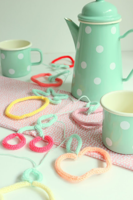 DIY Früchtchen mit der Strickliesel