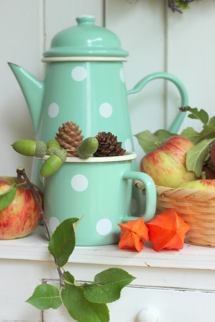 Herbstgefühle + einen Blumenkranz binden