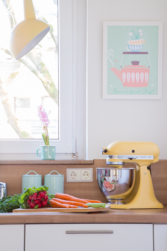 Küche im Frühlingsoutfit *
