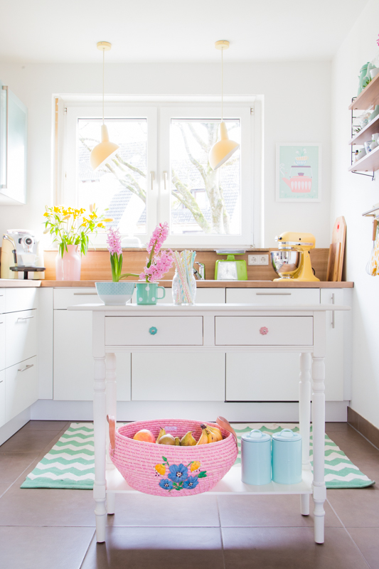 Küche im Frühlingsoutfit *