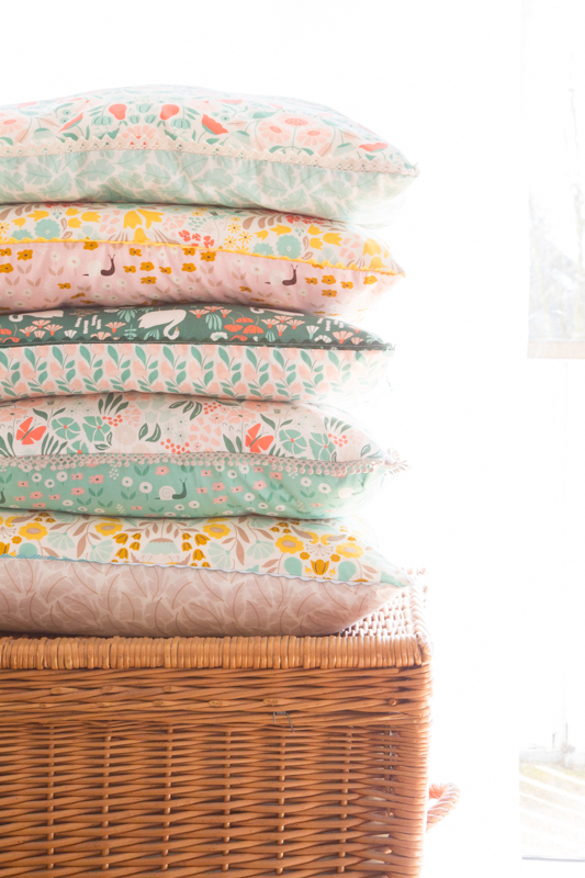 Neues Schlafzimmer + Tipps für das Einrichten mit farbigen Tapeten