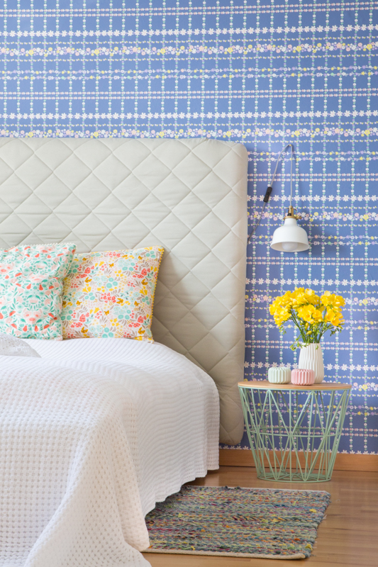 Neues Schlafzimmer + Tipps für das Einrichten mit farbigen Tapeten