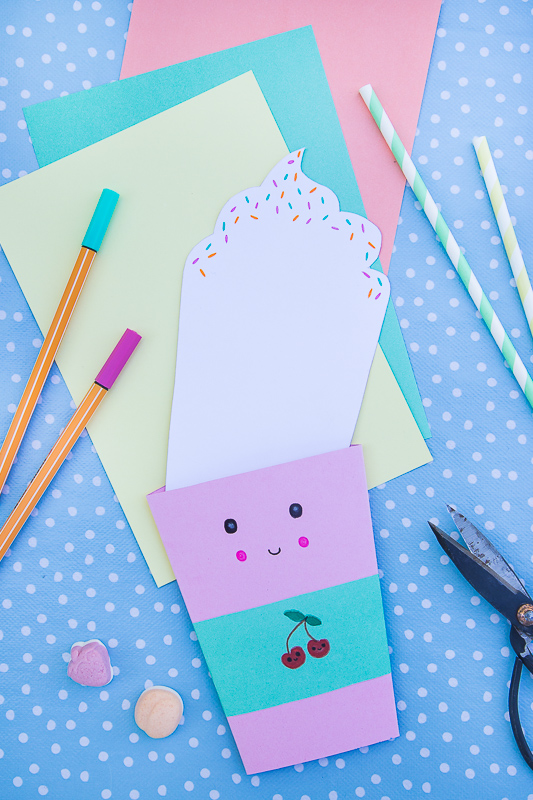 Einladungen für eine Geburtstags - Kawaii Party basteln