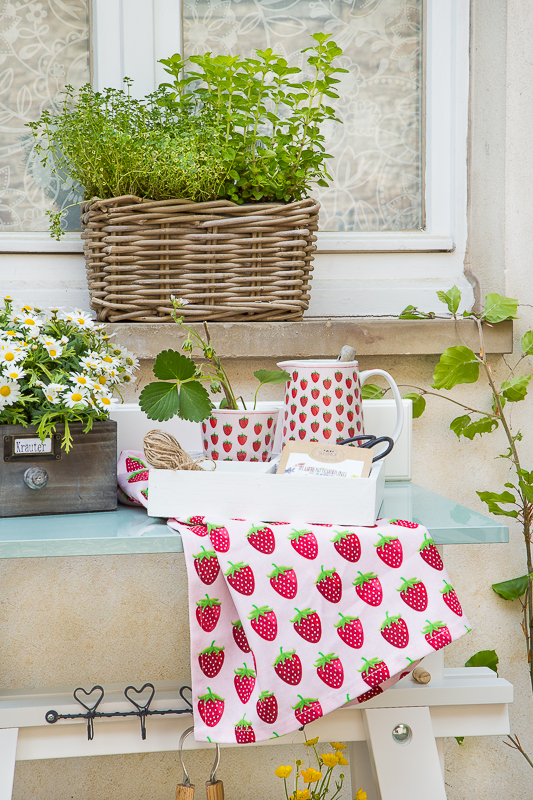 Ikea Hack - einen Pflanztisch schnell selberbauen