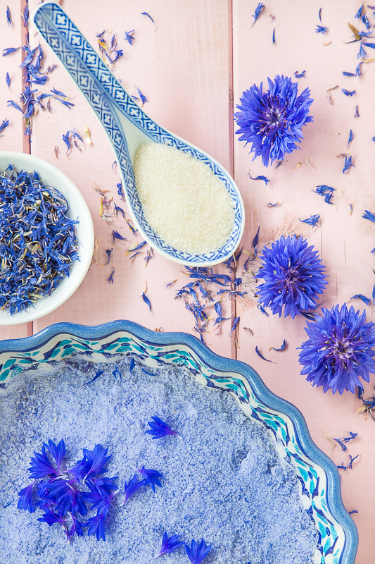 Verzauber deine Gerichte - Geschenkideen mit Kornblumen