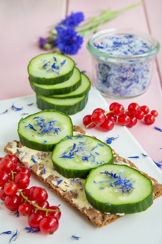 Verzauber deine Gerichte - Geschenkideen mit Kornblumen