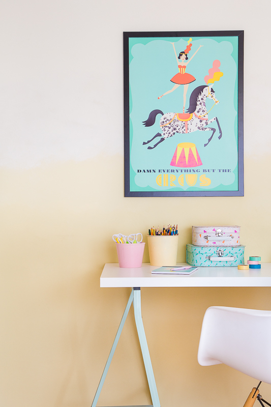 Kinderzimmergestaltung mit der neuen Trendfarbe Stilltalent im Ombre Style