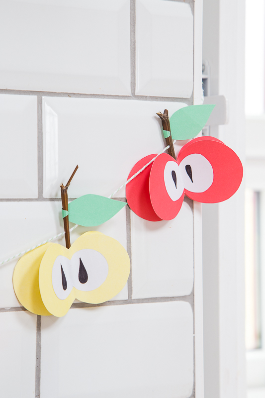 DIY - eine süße Girlande zur Apfelzeit basteln