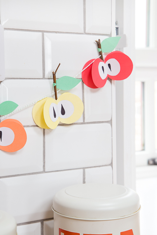 DIY - eine süße Girlande zur Apfelzeit basteln