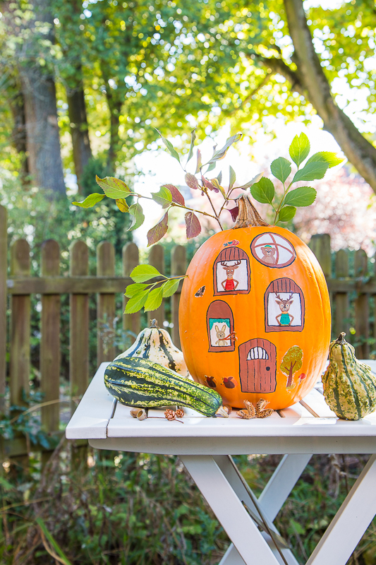 Kürbis kreativ gestalten mit Serviettentechnik