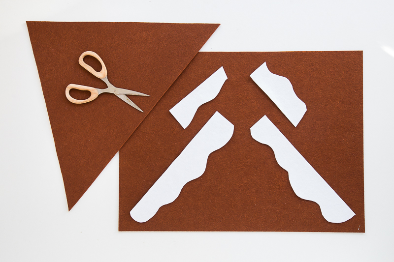 Ein märchenhafter Adventskalender als Lebkuchenhaus