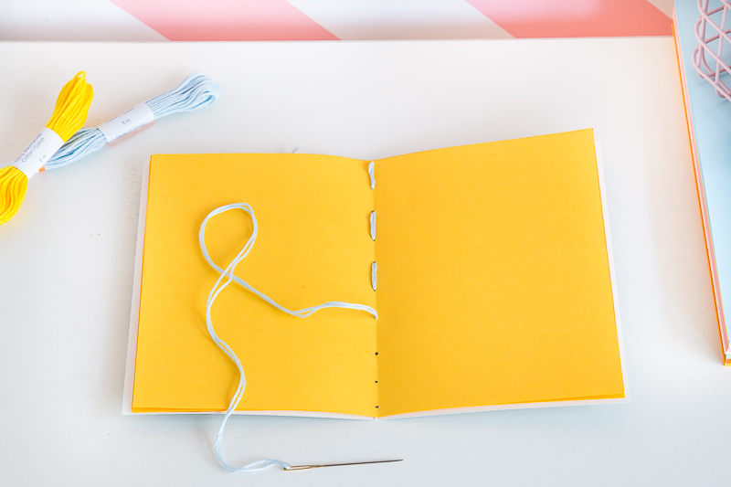 DIY Upcycling - Notizhefte aus Grußkarten