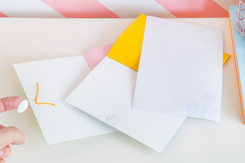 DIY Upcycling - Notizhefte aus Grußkarten