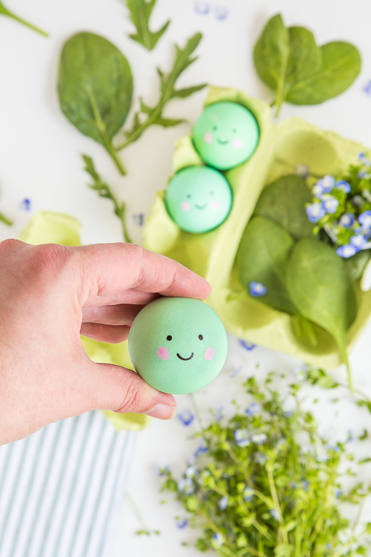 Ostereier natürlich färben und ganz einfach gestalten