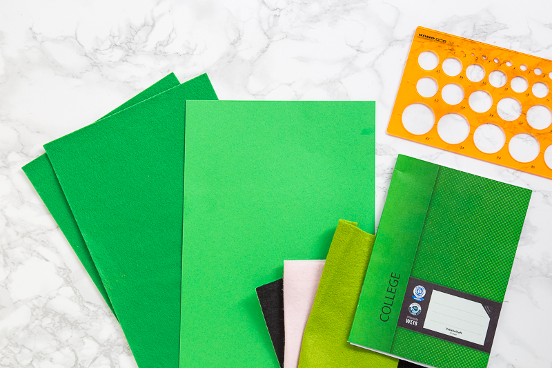 DIY Idee zum Schulstart - Schulhefte tierisch aufpimpen