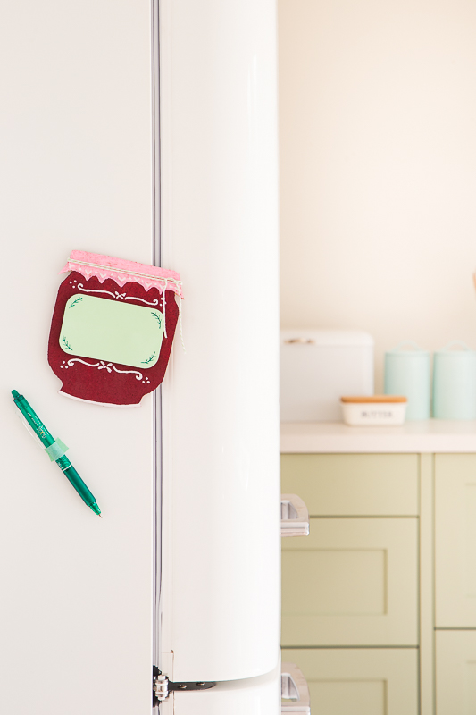 Nichts mehr verpassen! Notizhalter aus Kork zum Selbermachen