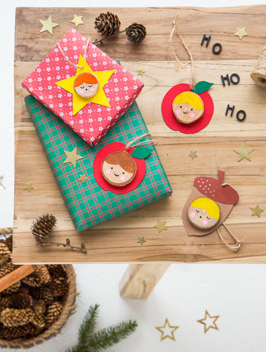 DIY Weihnachtsanhänger - Basteln mit Baumscheiben