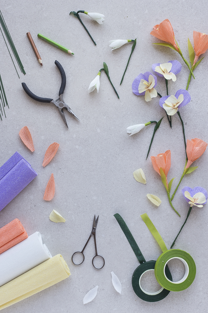 Frühlingshafte Dekoideen mit Papierblumen