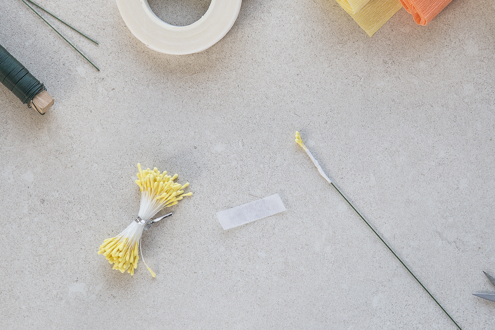 Frühlingshafte Dekoideen mit Papierblumen