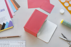 Upcycling Adventskalender für Kinder aus Verpackungsschachteln