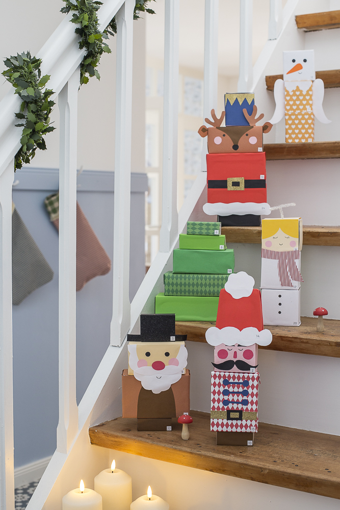 Upcycling Adventskalender für Kinder aus Verpackungsschachteln
