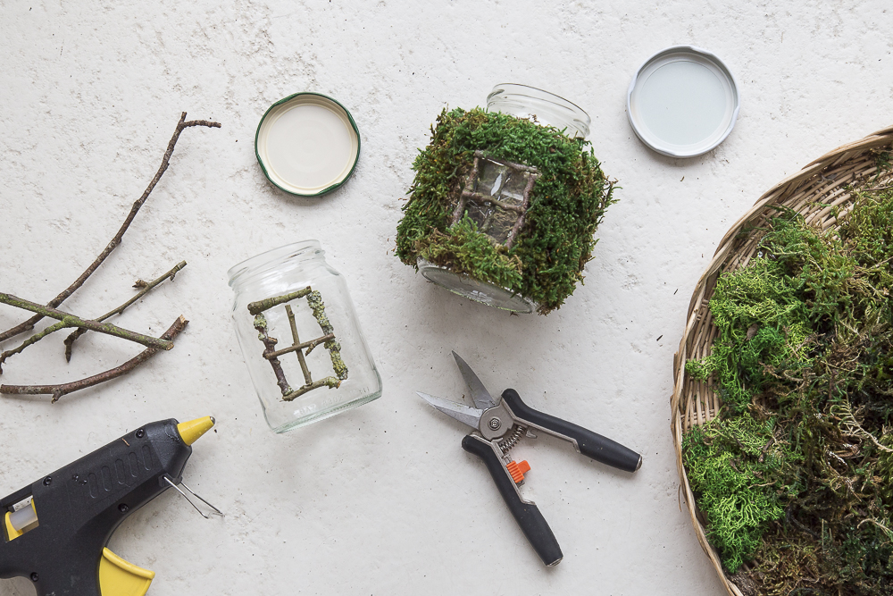 Lichterhäuschen - Ein Adventskranz aus dem Wald